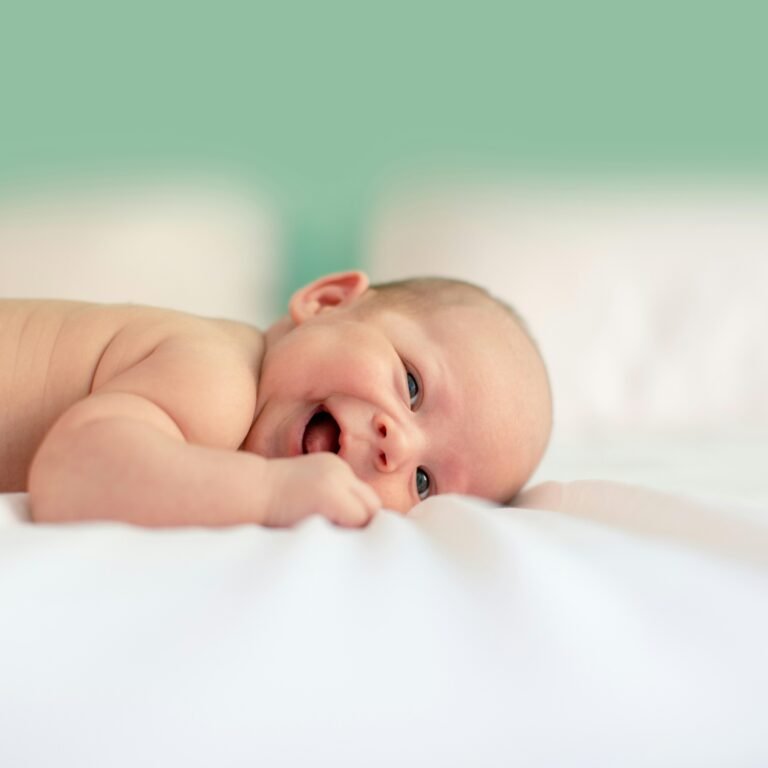 Tracking Your Baby’s Milestones: A Friendly Parent’s Guide