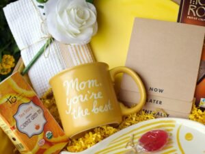 Top Thoughtful Gifts for New Moms That She’ll Love