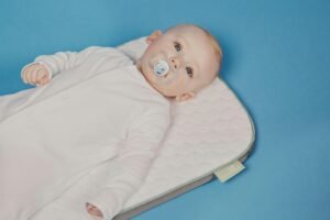 Pacifier Use: Benefits, Drawbacks, and Helpful Tips for Parents