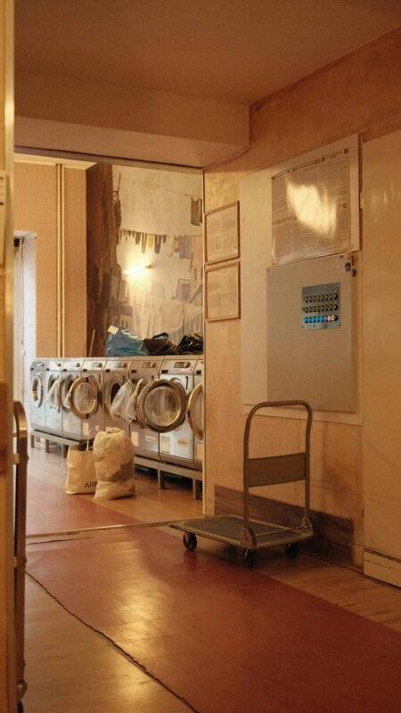 Crafting a Daily Cleaning Routine That Truly Works for You
