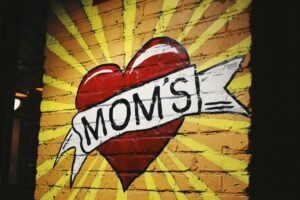Nourishing Mom’s Mind: How Food Shapes Mental Wellness