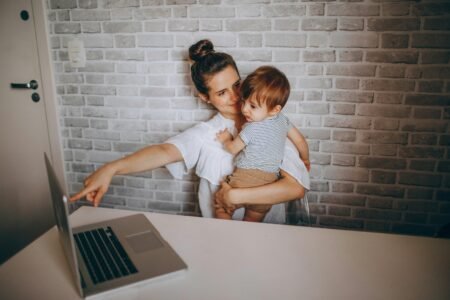 Self-Care Strategies for Busy Working Moms: Prioritize You