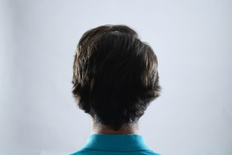 Effortless Mom Haircuts That Save Time and Sanity