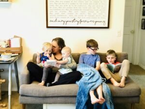 Effective Work-from-Home Tips for Busy Moms to Succeed