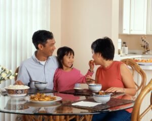 Why Family Mealtime Matters for Your Health and Wellbeing