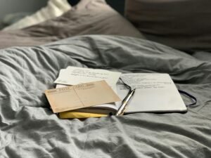 Finding Emotional Clarity: The Healing Power of Journaling