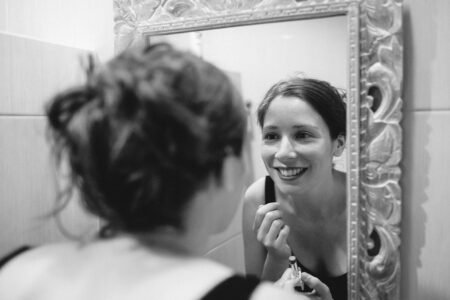 Mom-Approved Beauty Routines That Truly Work With Busy Days
