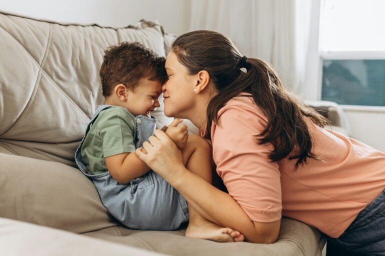 How Doulas and Mental Health Pros Empower New Moms Together