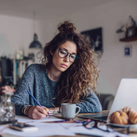 Maximize Efficiency: Essential Work-from-Home Productivity Hacks