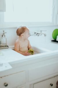 Top Baby Bathtubs and Essential Bath Accessories Guide