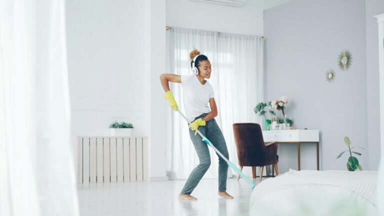 Crafting a Daily Cleaning Routine That Really Works!
